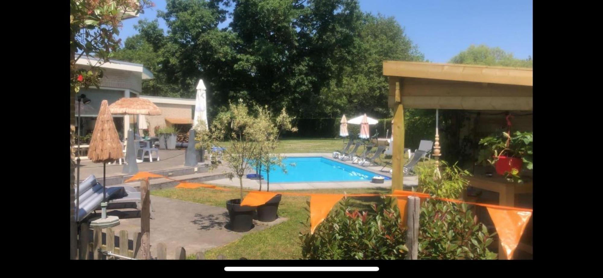 B&B Maison Saint Tropez Эйндховен Экстерьер фото