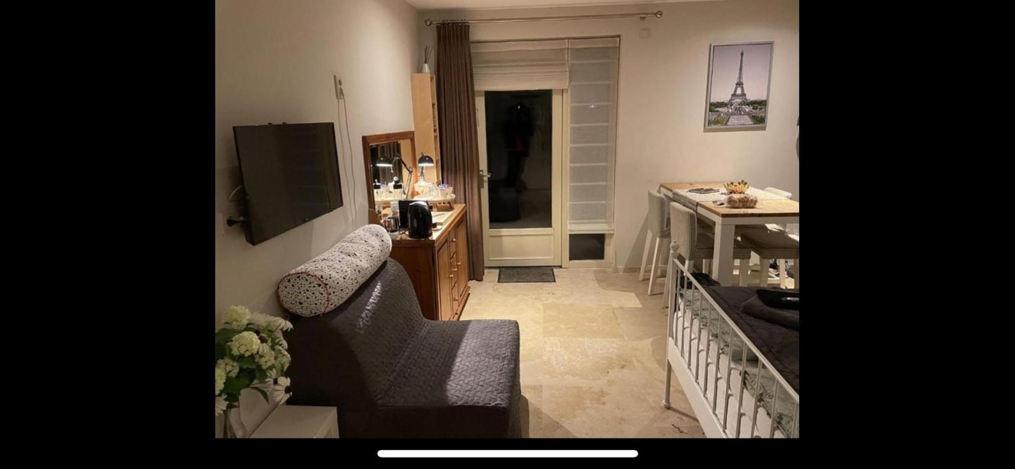 B&B Maison Saint Tropez Эйндховен Номер фото